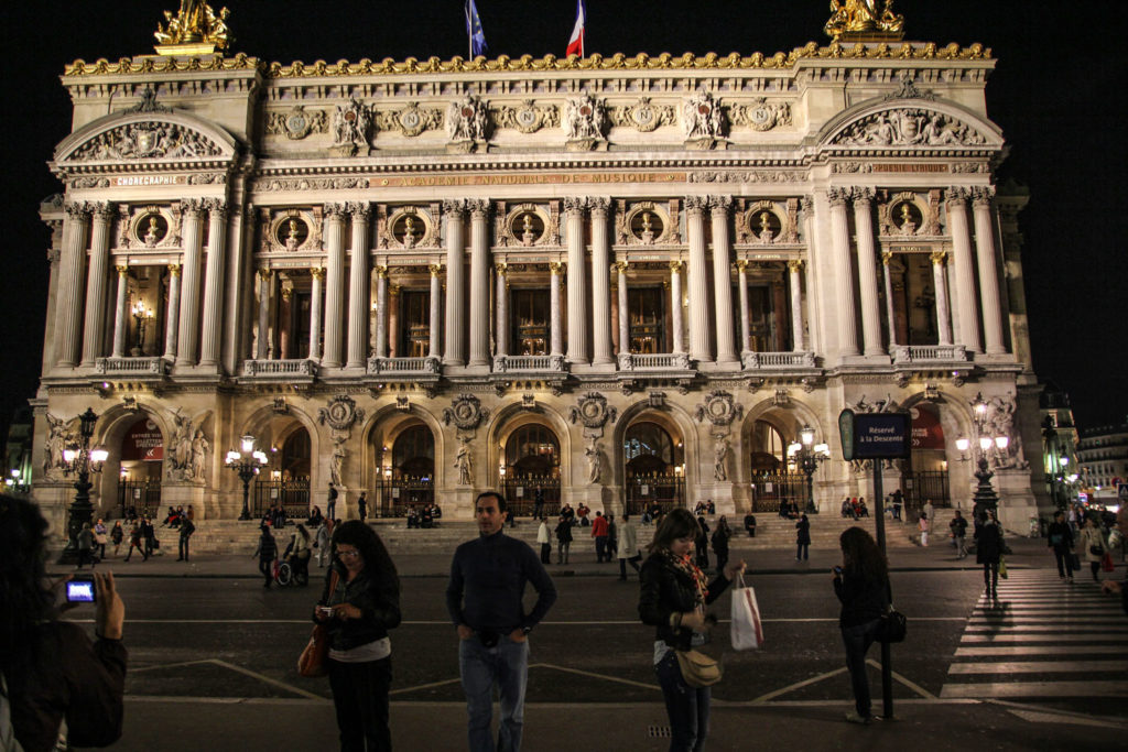 Paris-place-opera-1