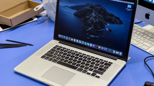 Поменять динамики в MacBook Pro, ничего нет проще